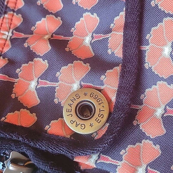 RARE GAP BAG - Picture 2 of 4